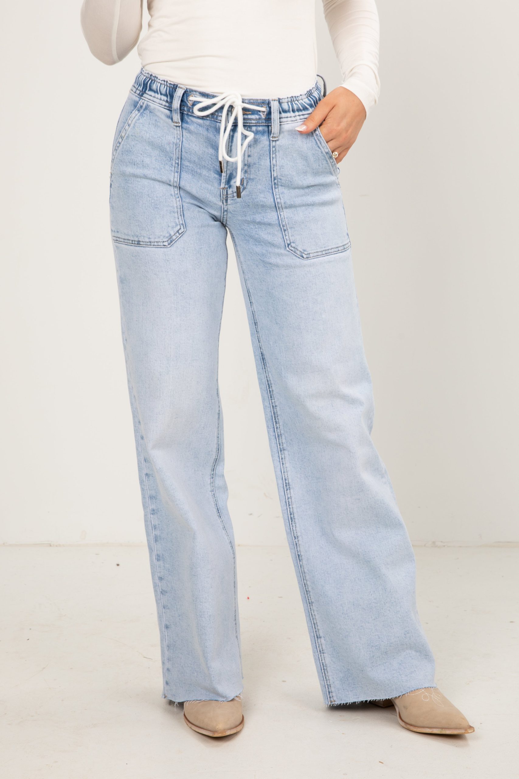 Ali Light Wash High-Rise Drawstring Wide Leg Jeans - Image 5