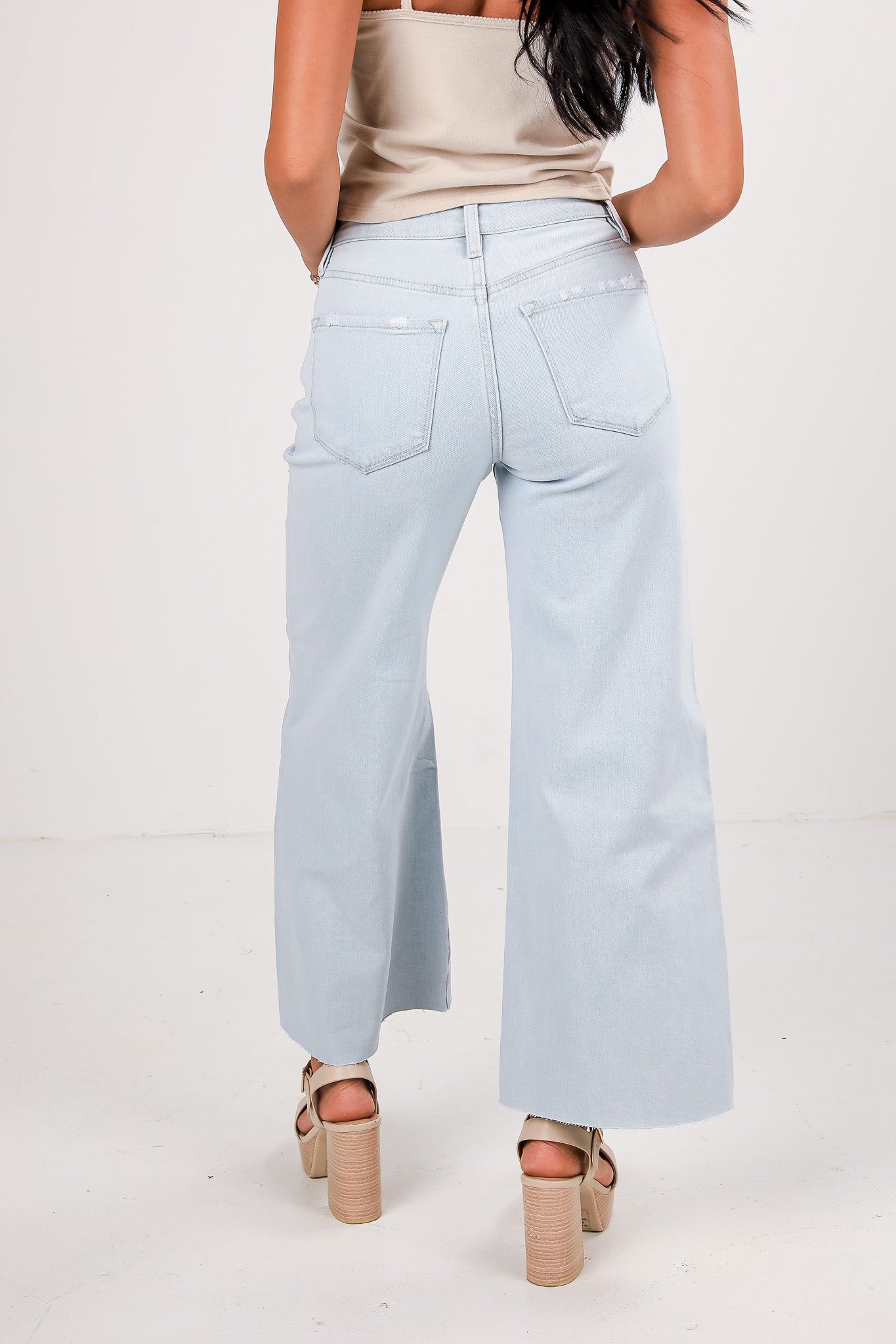 Lindsay Light Wash High-Rise Wide Leg Jeans - Image 5