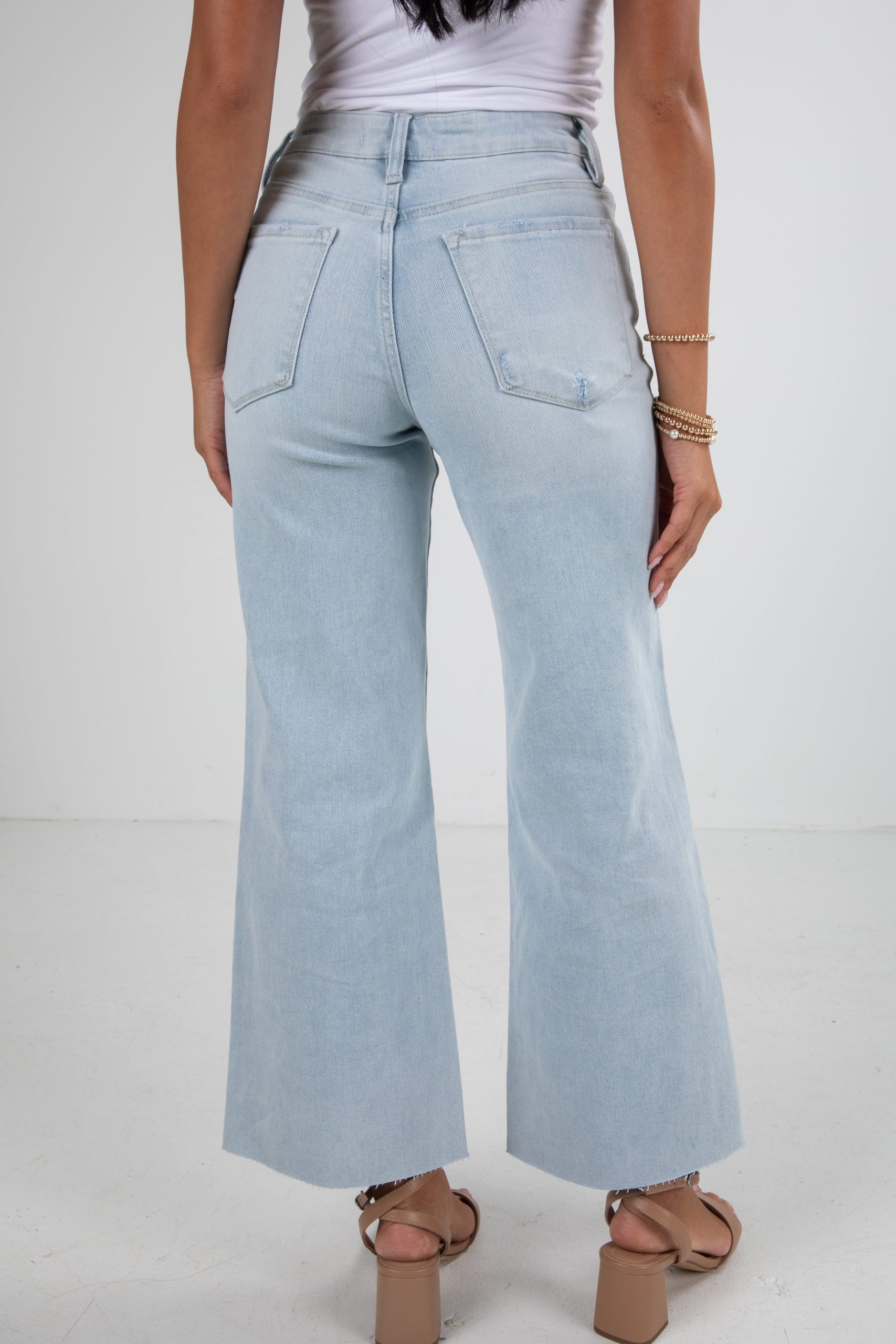 Tess Light Wash High-Rise Wide Leg Jeans - Image 4