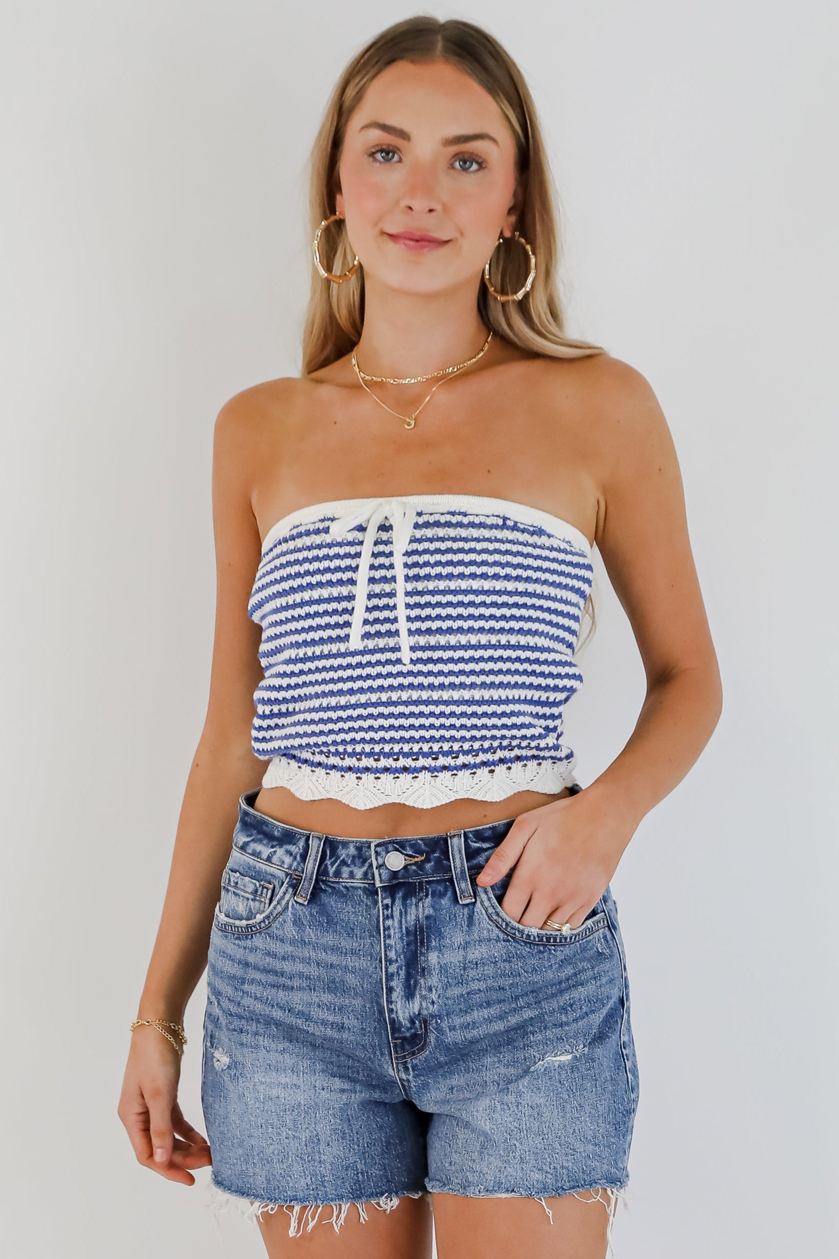 Sienna Medium Wash Super High-Rise Distressed Denim Shorts - Image 2