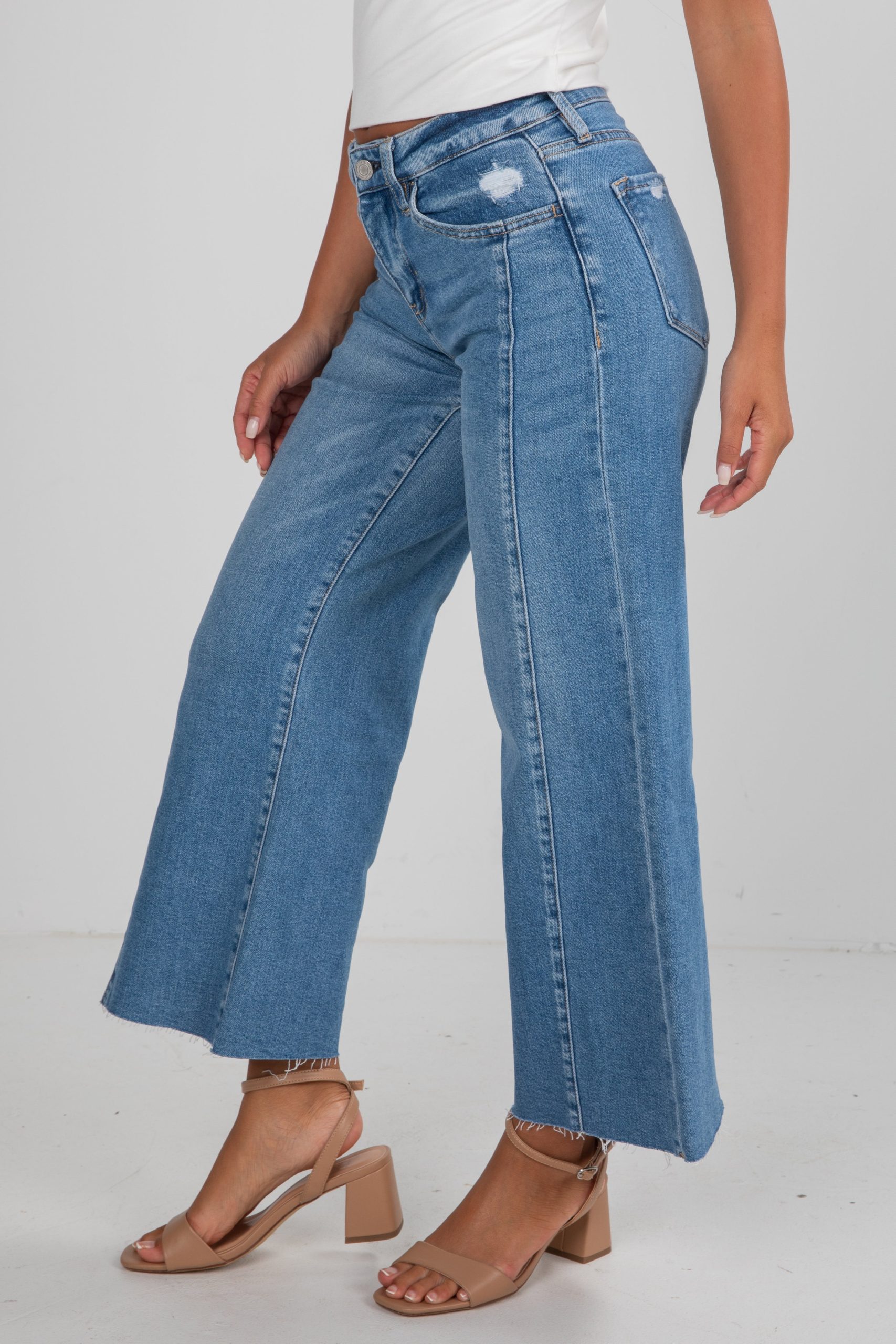 FINAL SALE - Brielle Medium Wash High-Rise Wide Leg Jeans - Image 3