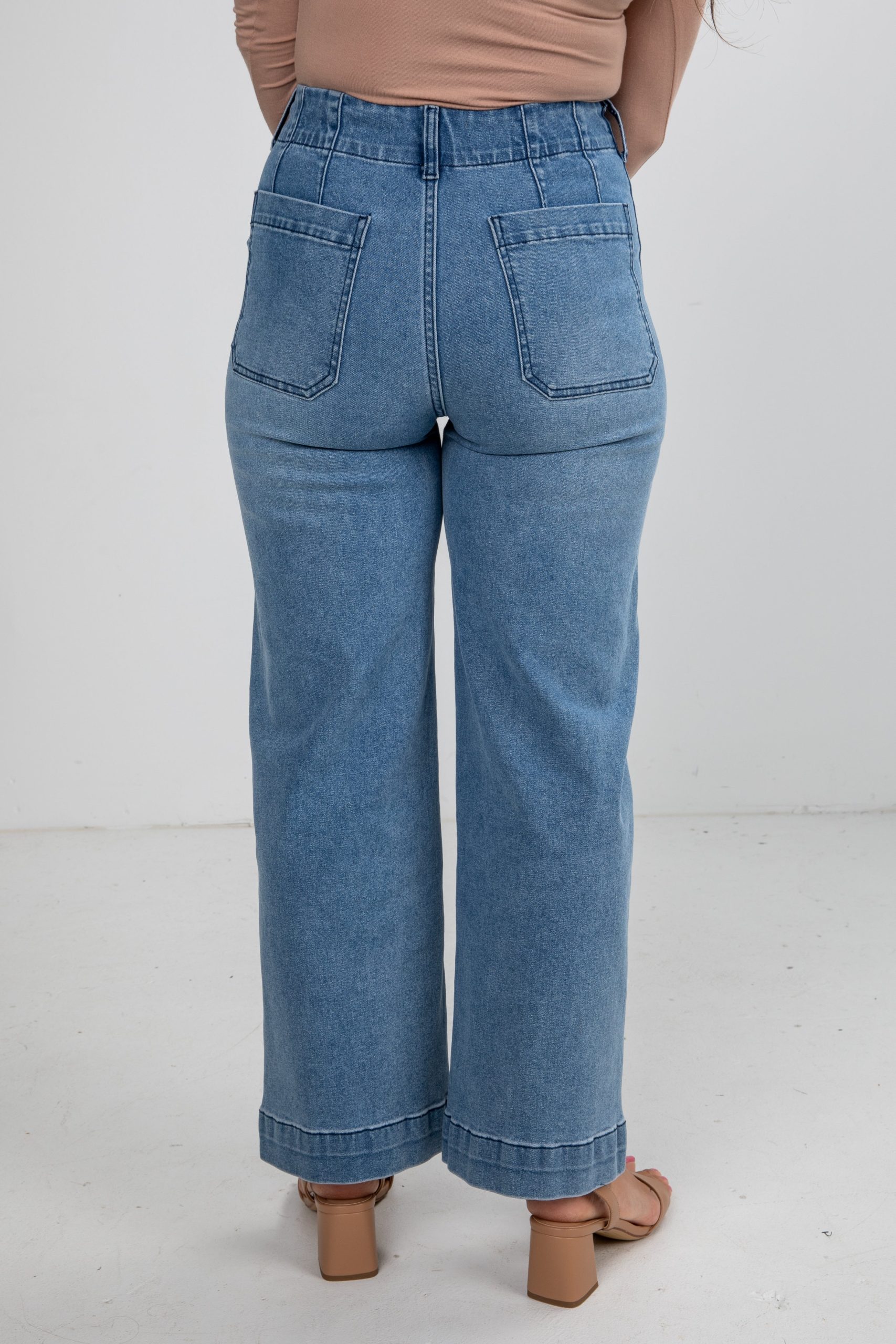 FINAL SALE - Kelsey Medium Wash High-Rise Wide Leg Jeans - Image 5
