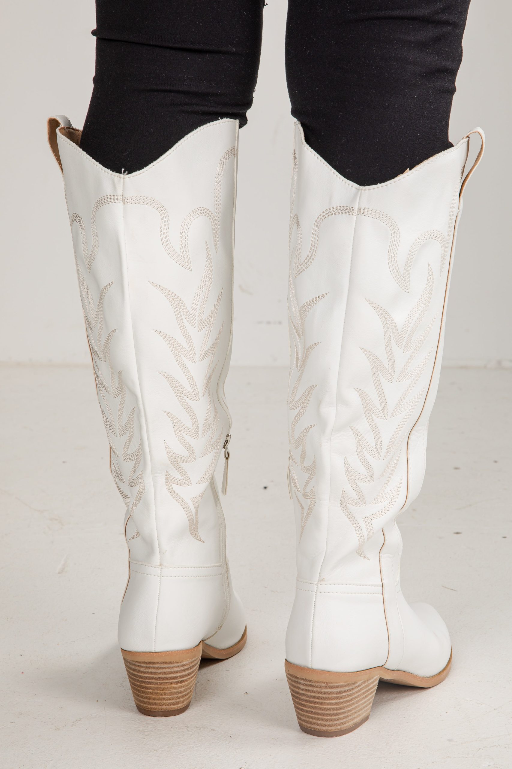 From Here On Out White Western Boots - Image 5